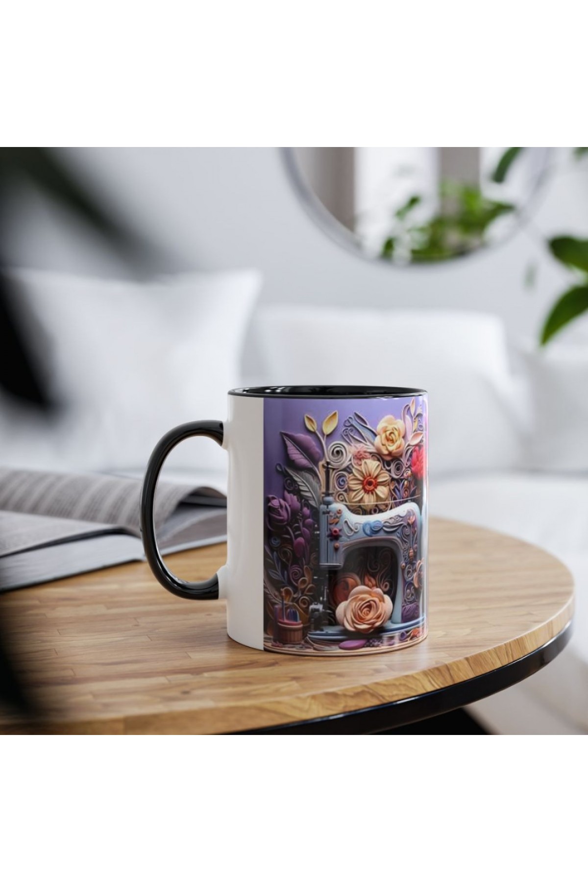 Vintage dikiş makinesi ve çiçek illüstrasyonlu siyah kulplu özel tasarım kupa