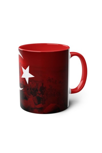 Atatürk İmzalı Özel Tasarım Porselen Kupa – Zarafet ve Anlam Bir Arada